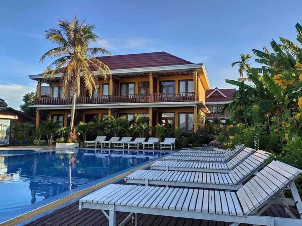 Golden Hotel Dondet Muang Không Exterior foto